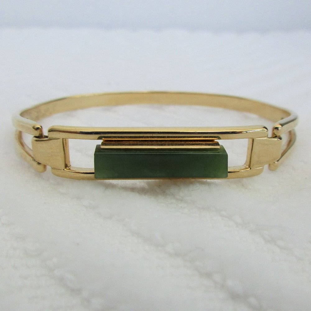 Avon Gold Plated Bracelet With Green Jade Stone Size S